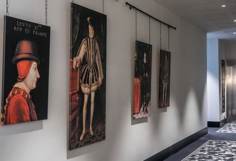 فندق Du Roi & Spa By Sowell Collection