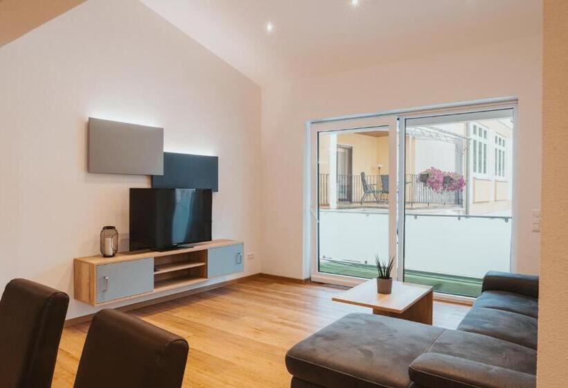 فندق Ferienweingut Serwaziwein