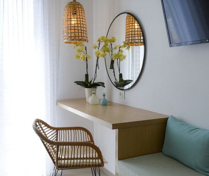 ホテル Hawk Stone