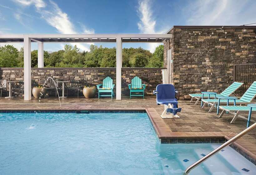 هتل Home2 Suites By Hilton Jackson/pearl, Ms