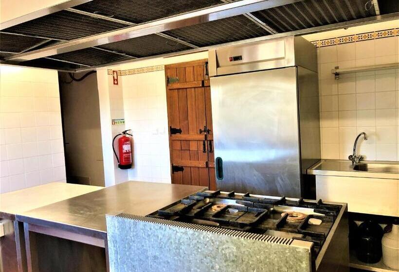 ホテル Monte Papa Toucinho