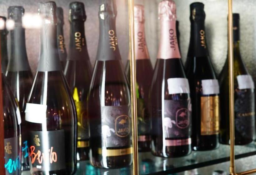 ホテル Nuovo Sole Hns