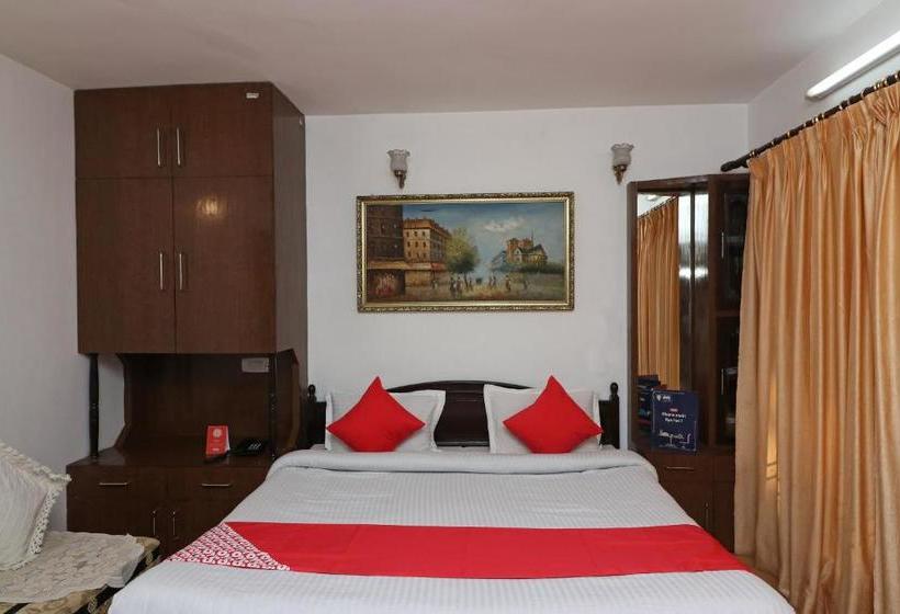 בית מלון כפרי Oyo 22268 The Janvi Cottage