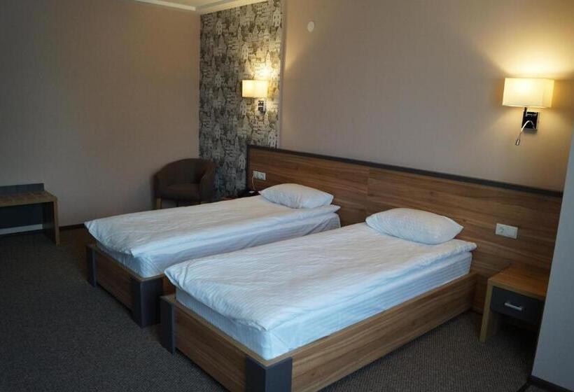 酒店 Shengen шенген