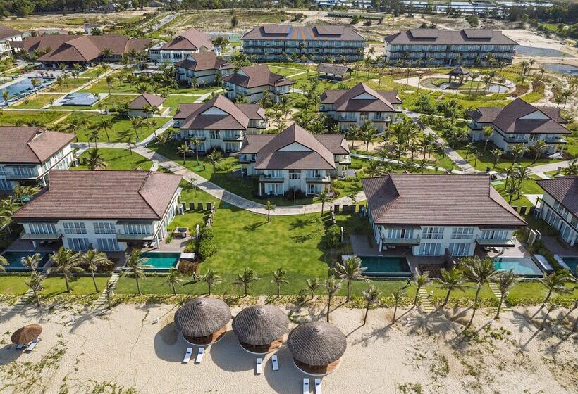 هتل Robinson Nam Hoi An