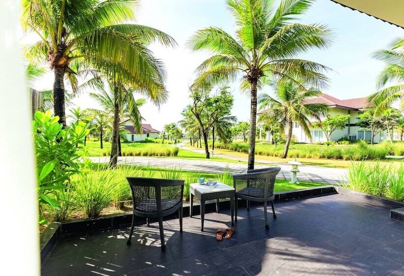 هتل Robinson Nam Hoi An