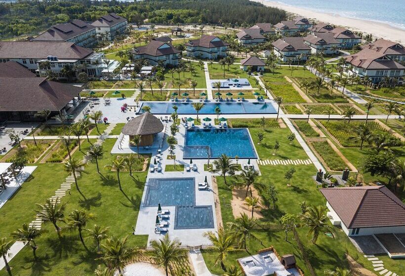 هتل Robinson Nam Hoi An