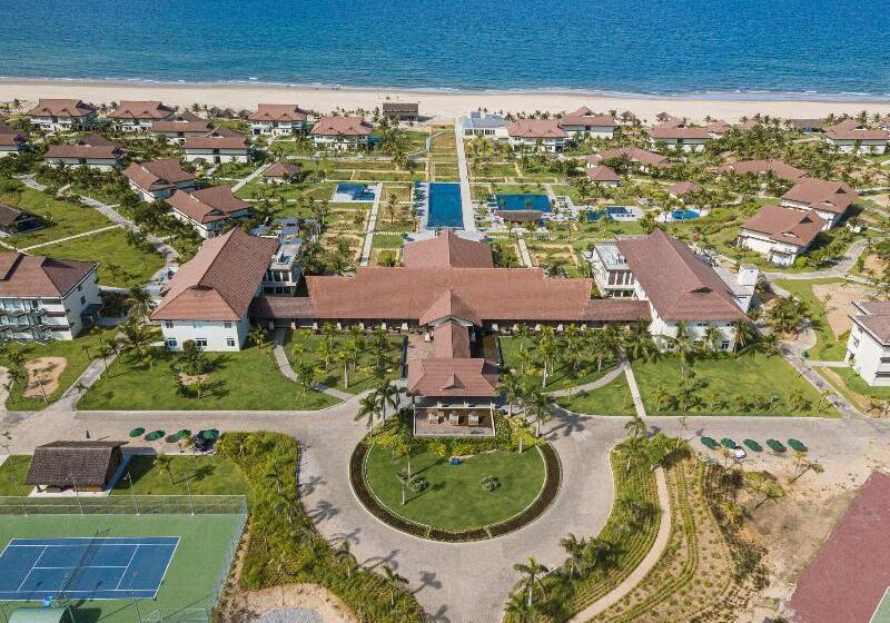 هتل Robinson Nam Hoi An