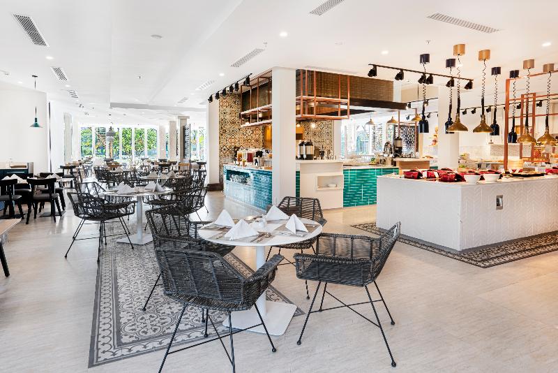 هتل Robinson Nam Hoi An