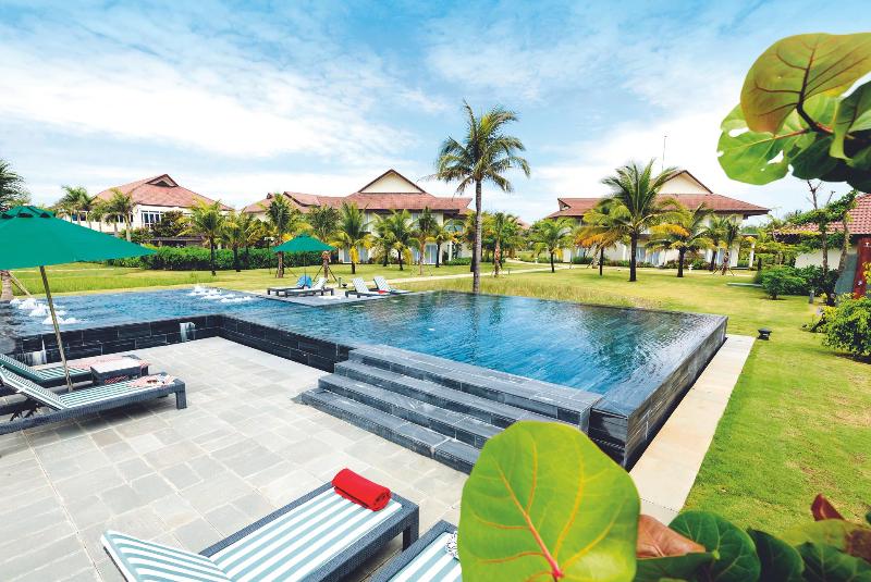 هتل Robinson Nam Hoi An