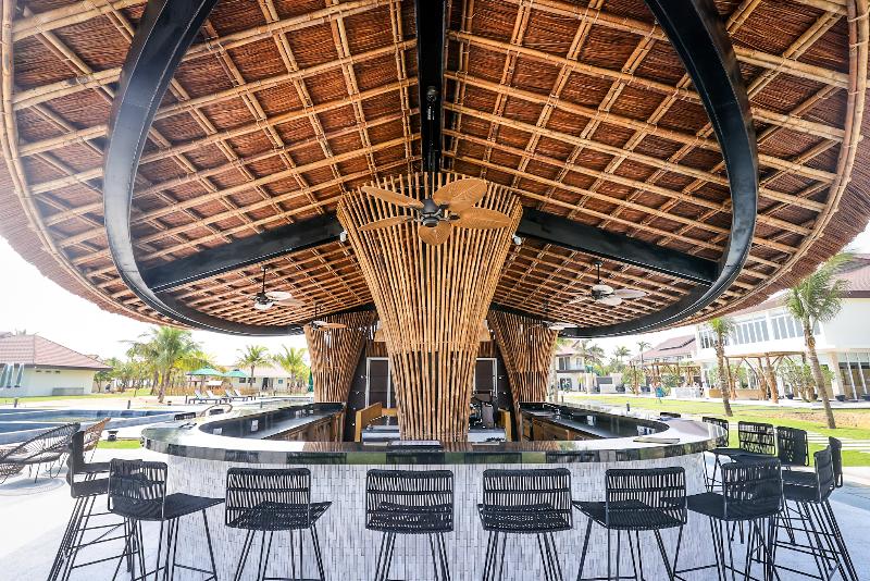 هتل Robinson Nam Hoi An