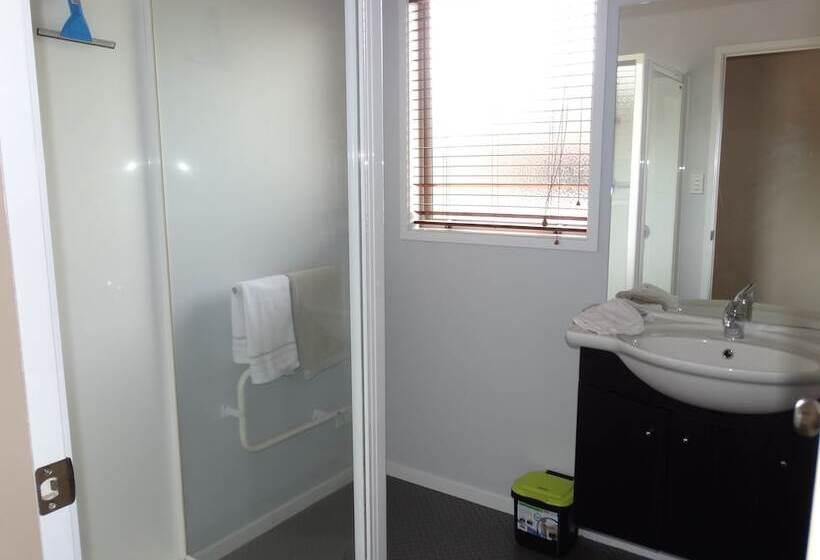 Kauri Lodge Karapiro