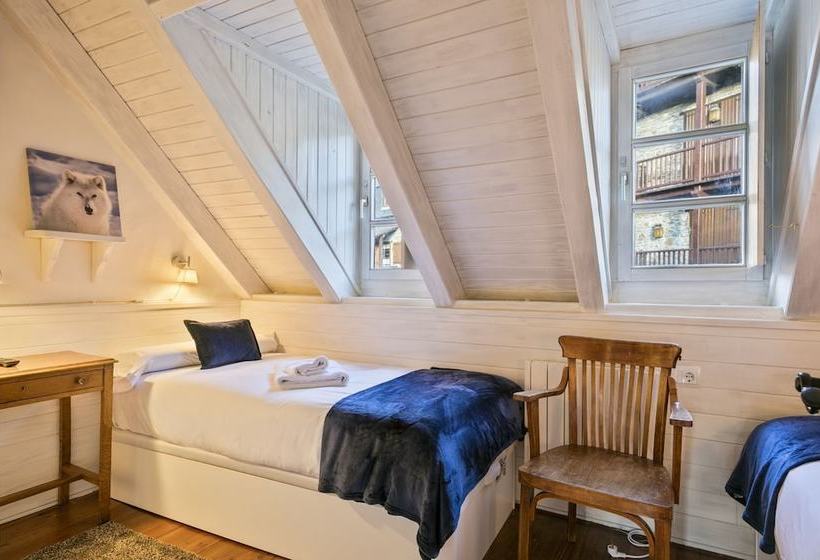 Luderna   Casa Con Jardín Bedrera