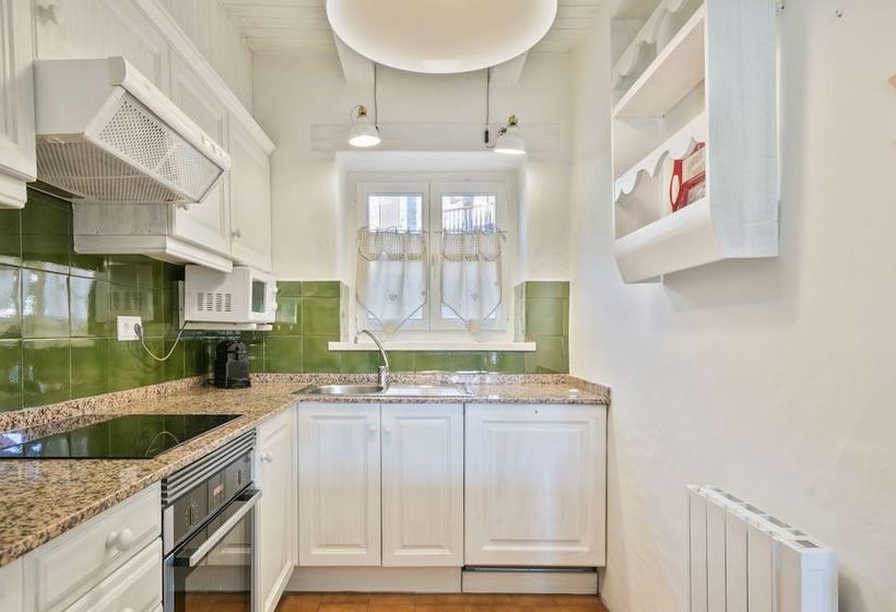 Luderna   Casa Con Jardín Bedrera