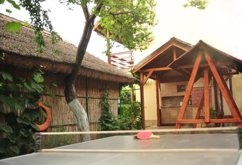 Пансион Casa Boby