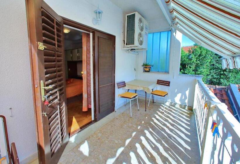 펜션 Guest House Villa Jadera