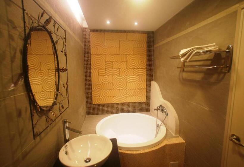 ペンション Hong Ben