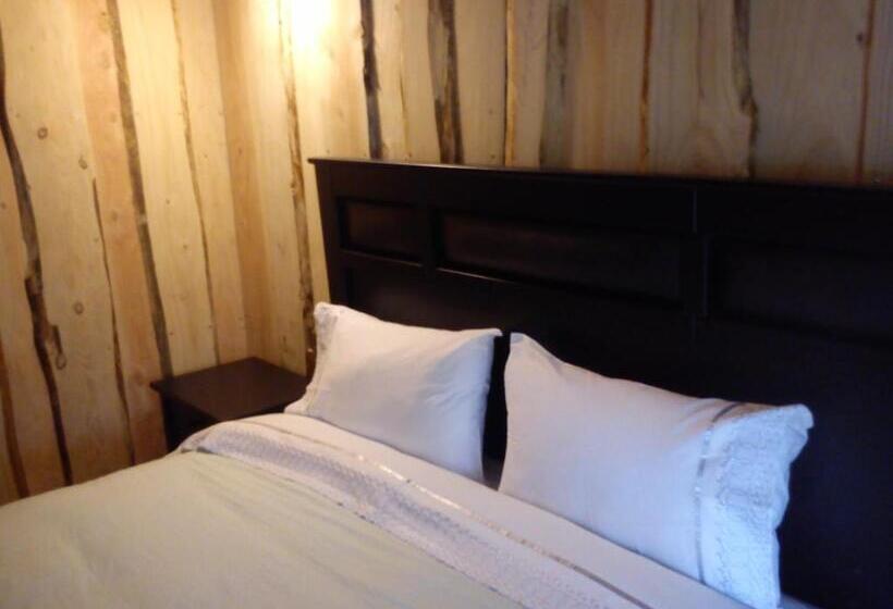 펜션 Hostal Los Alamos Neltume