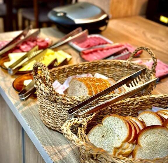 פנסיון Pousada E Restaurante Del Miro