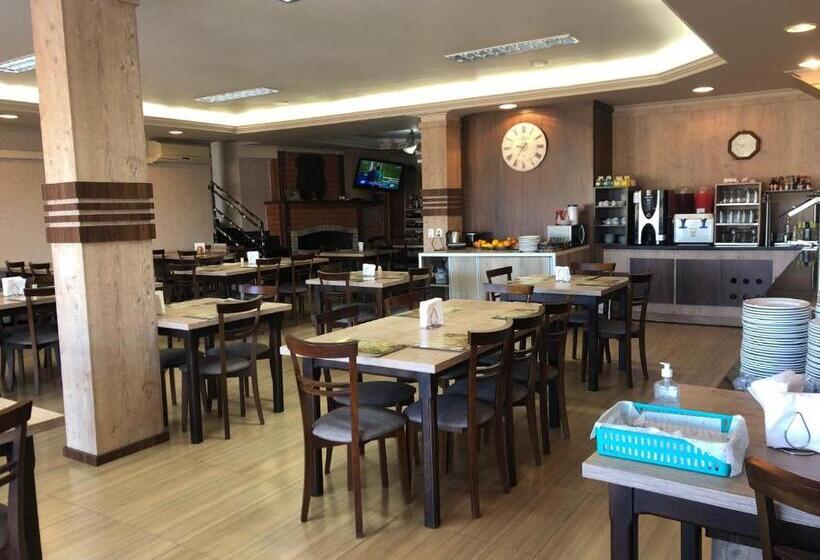 פנסיון Pousada E Restaurante Del Miro