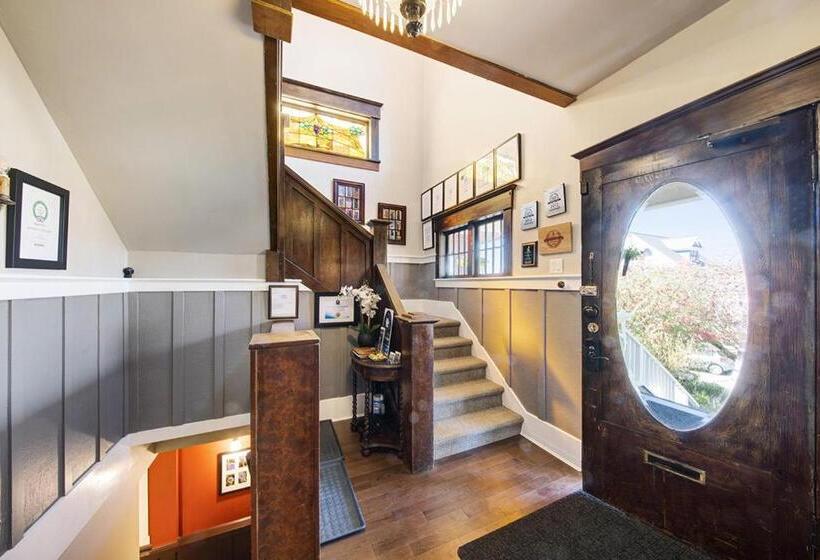 膳宿费 The Ivy On Parker Guest House