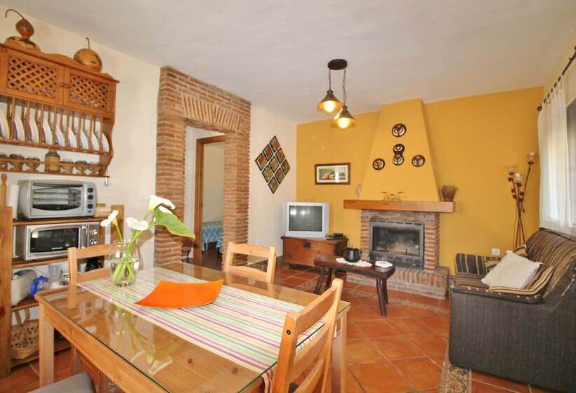 1066 Villa Laero