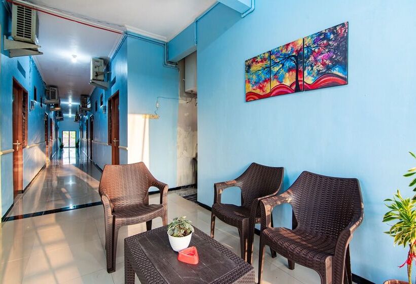 הוסטל Griya Amin By Oyo Rooms