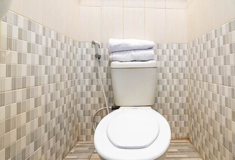 הוסטל Griya Amin By Oyo Rooms