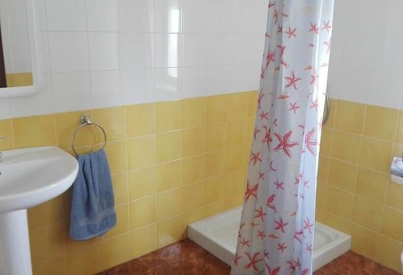 Albergue Y Centro De Agrodiversidad   Hostel