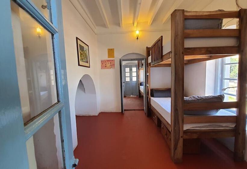 هاستل Zostel Ooty