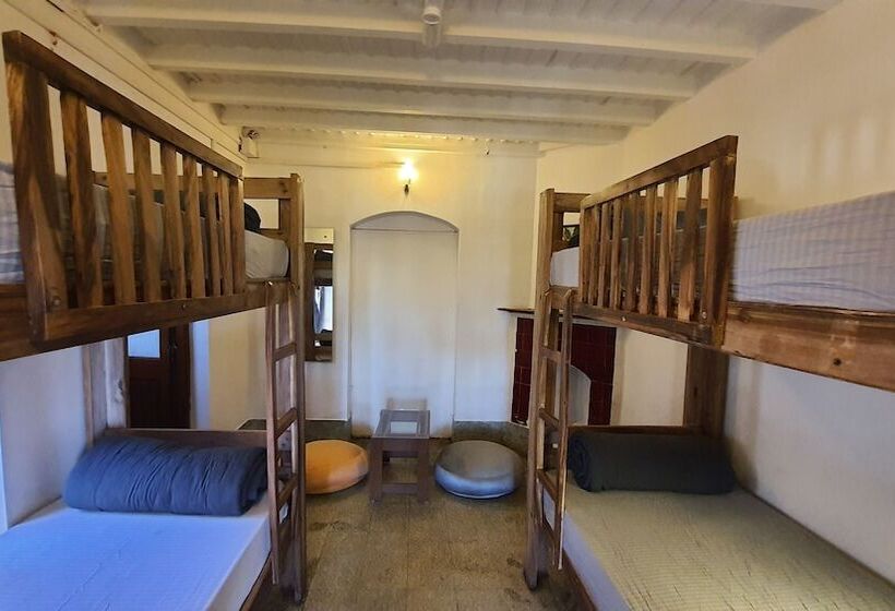 هاستل Zostel Ooty