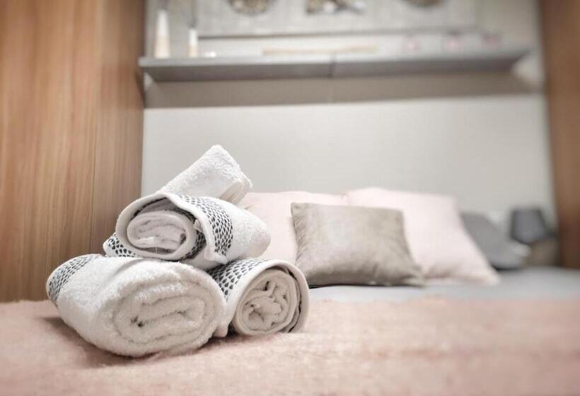 Apartamento Ilarcuris Con Patio Privado