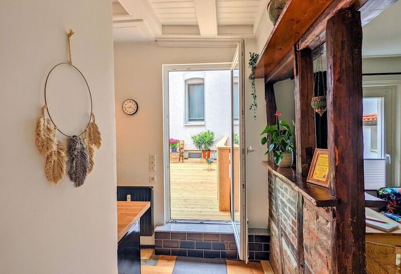 Apartment In Historischem Gebäude