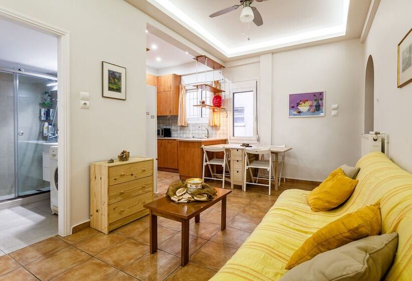 Athens Perfect Spot   Zografou Cozy Home