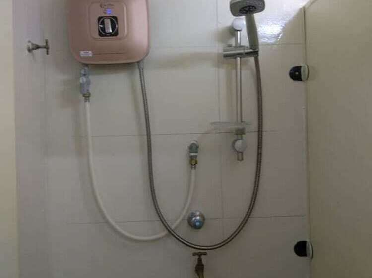 Bangau Capsule Hotel   Downtown Klia