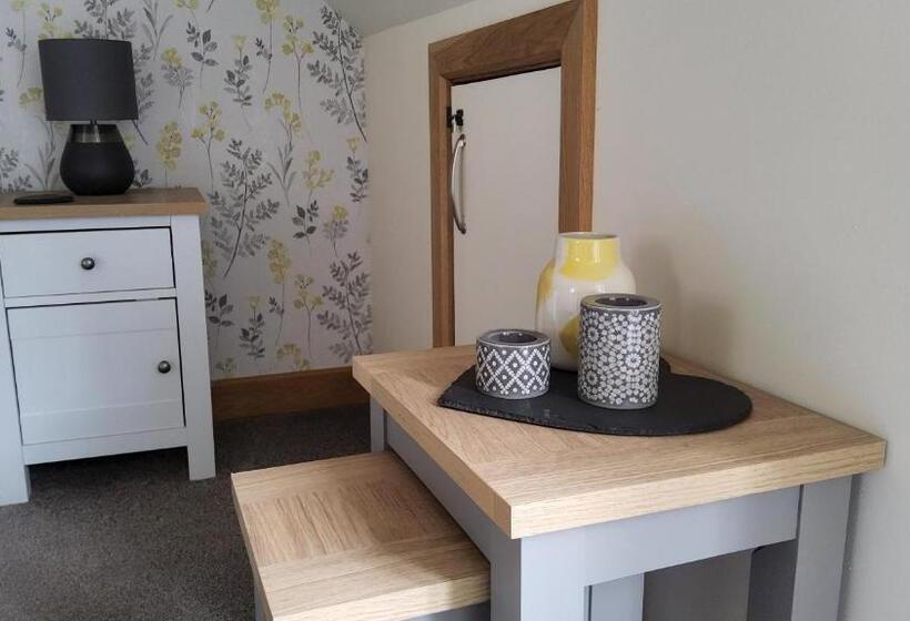 민박 Ha Penny Acre