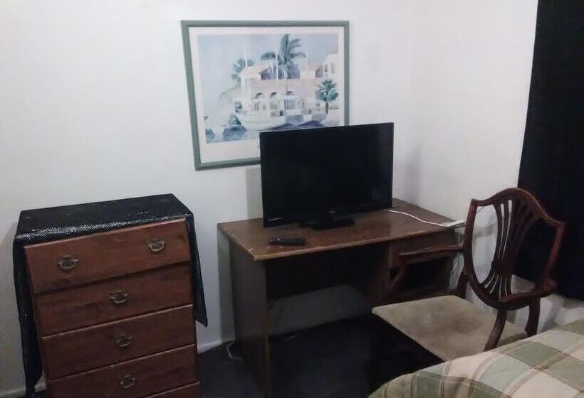 Bed and Breakfast Vacation Homestay Rental Rooms