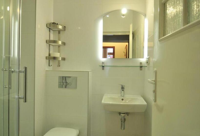 مبيت وإفطار Willa Iskra