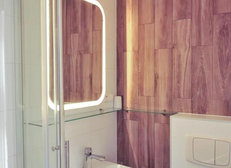 مبيت وإفطار Willa Iskra