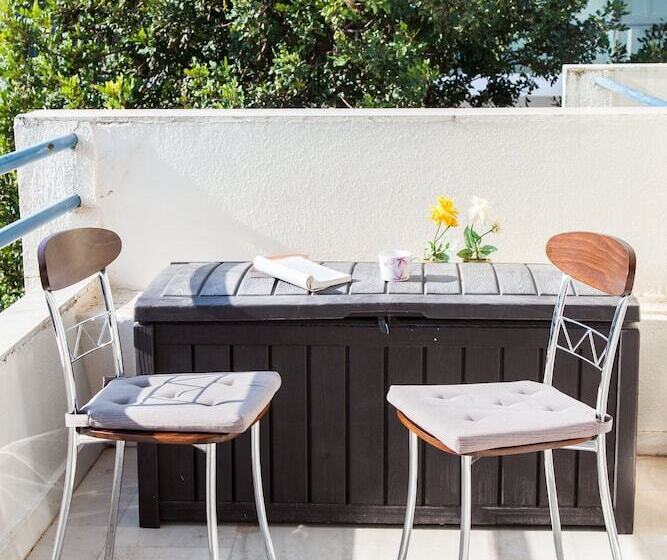 Calm Oasis Apartment In Marousi
