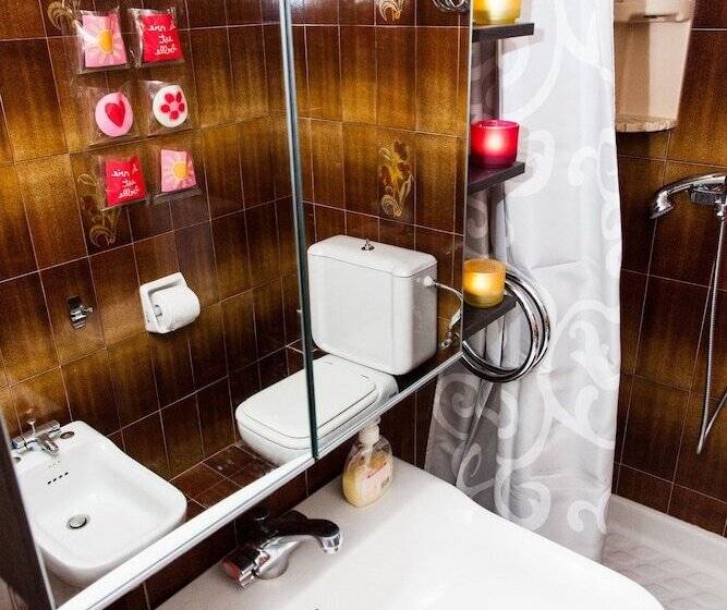 Calm Oasis Apartment In Marousi