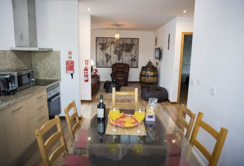 Casa Da Casada   Espigueiro Da Casada