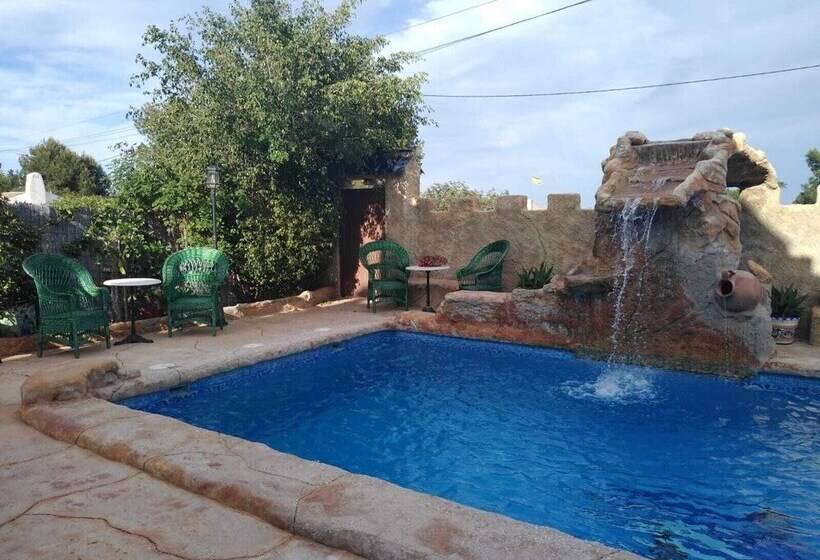 Castillo De Dona Maria