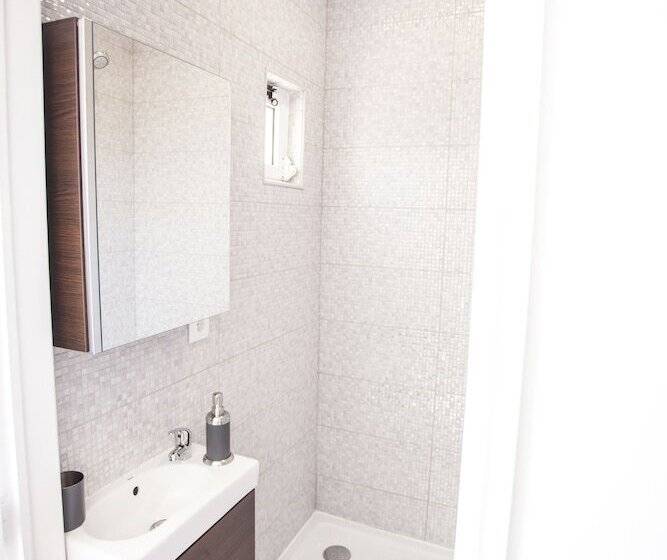 Central & Cosy Apartment