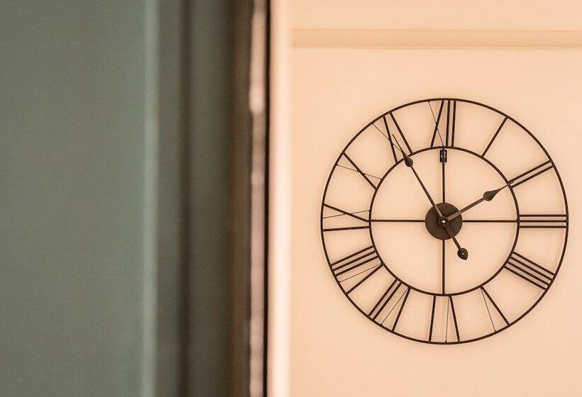 Contemporary Bright House 20 Min To Manc