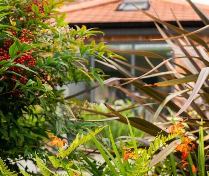 Contemporary Bright House 20 Min To Manc