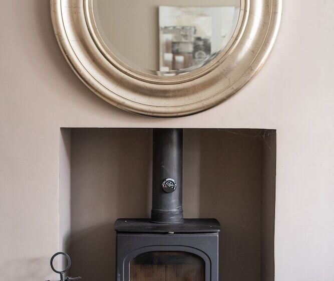 Contemporary Bright House 20 Min To Manc