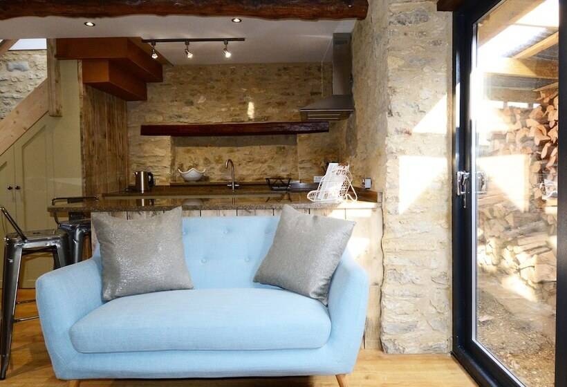 Dove House Cottage 1