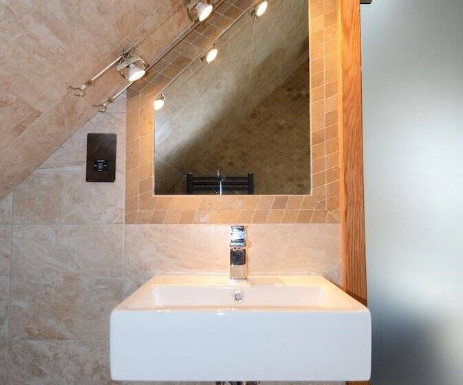 Dove House Cottage 1