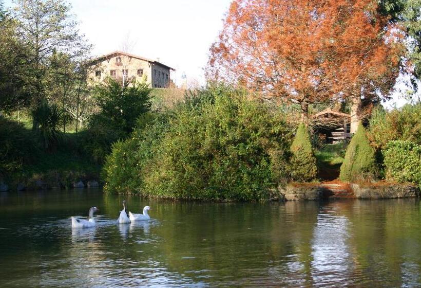 Eco Hotel Rural Lurdeia   Adults Only